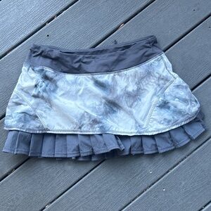 Lululemon skort